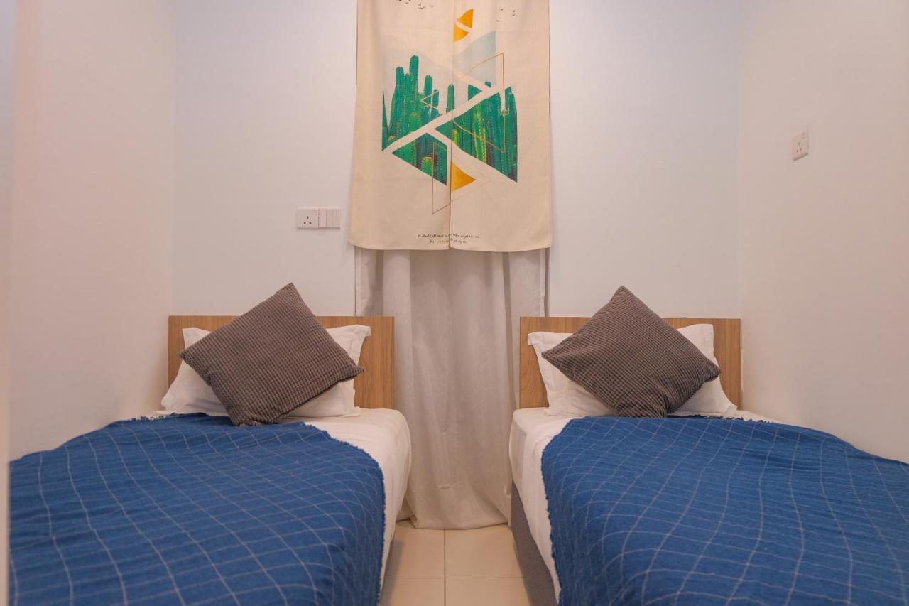 Robertson Cozy 3 Bedroom Family Suite With Netflix クアラルンプール エクステリア 写真